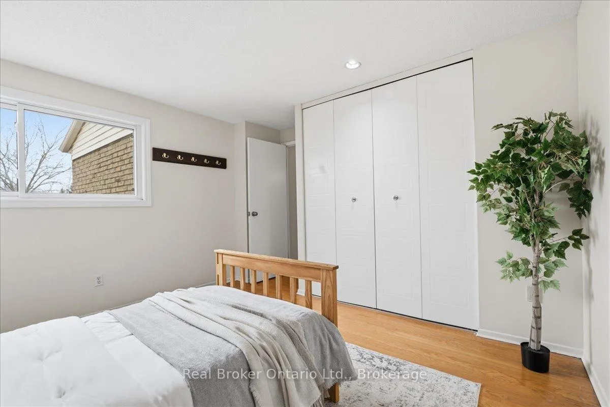 Photo 23 of Unit 5, 415 Morgan Avenue, Kitchener — HOMEH