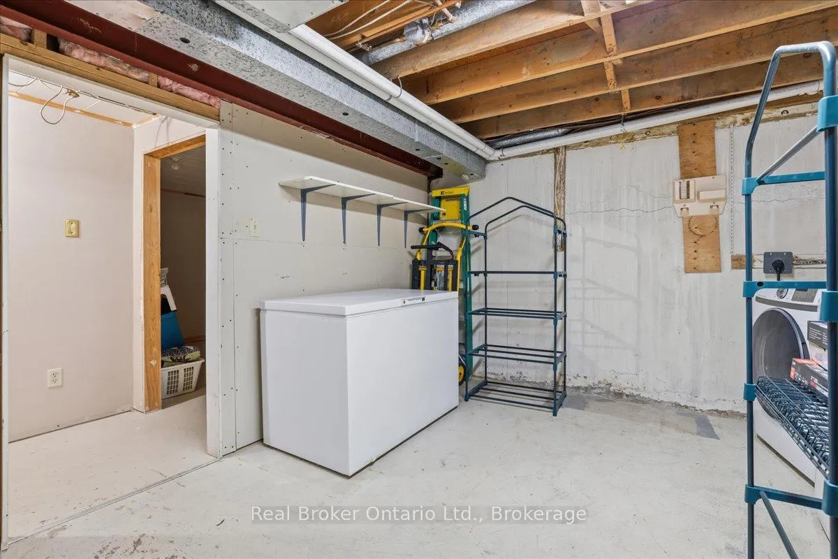 Photo 24 of Unit 5, 415 Morgan Avenue, Kitchener — HOMEH