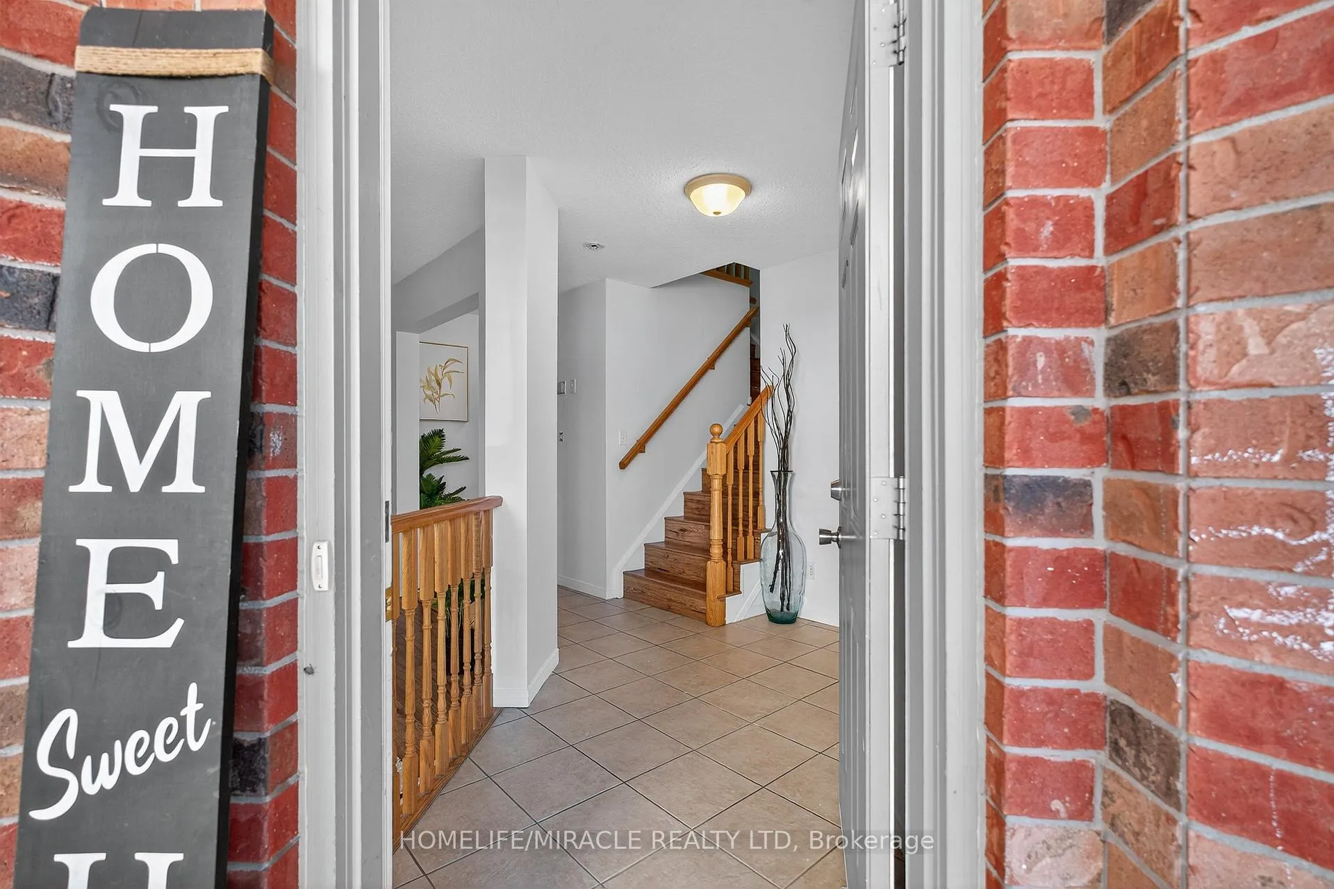 Photo 4 of 45 Valleyhaven Lane, Guelph, Grange Road — HOMEH