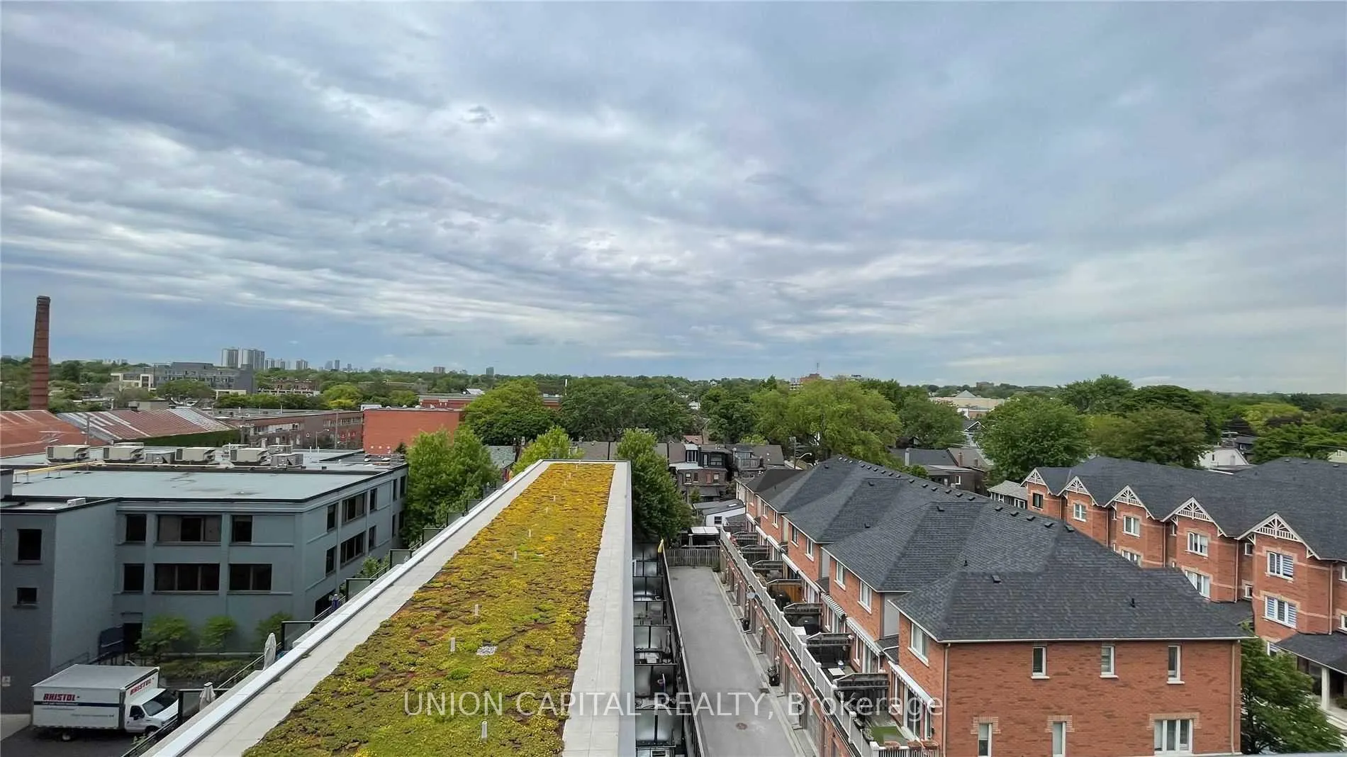 Photo 5 of Unit 707, 1190 Dundas Street E, Toronto, South Riverdale — HOMEH