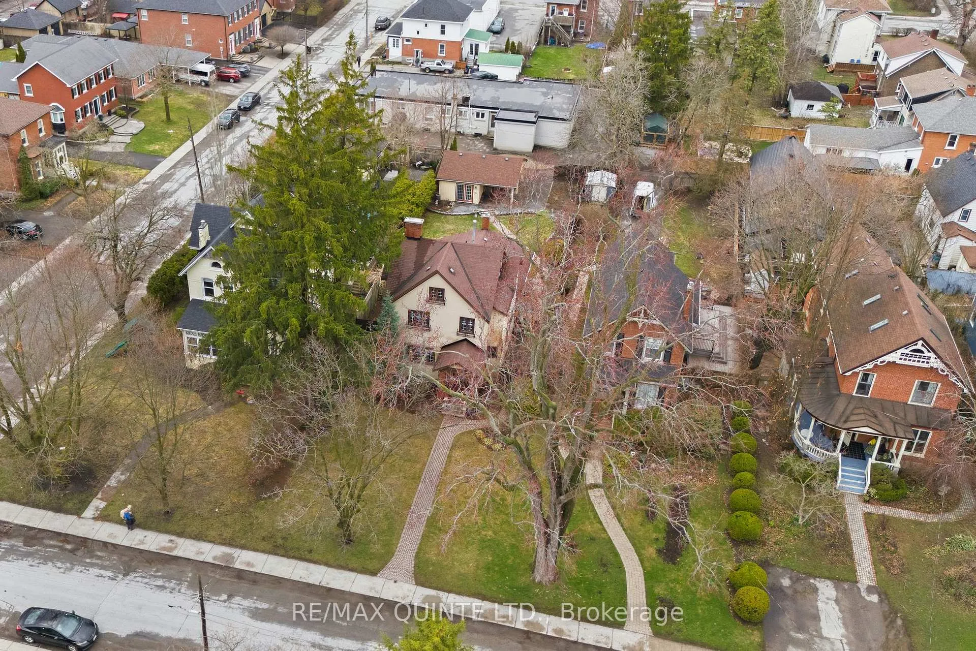 Photo 48 of 42 Queen Street, Belleville, Belleville Ward — HOMEH