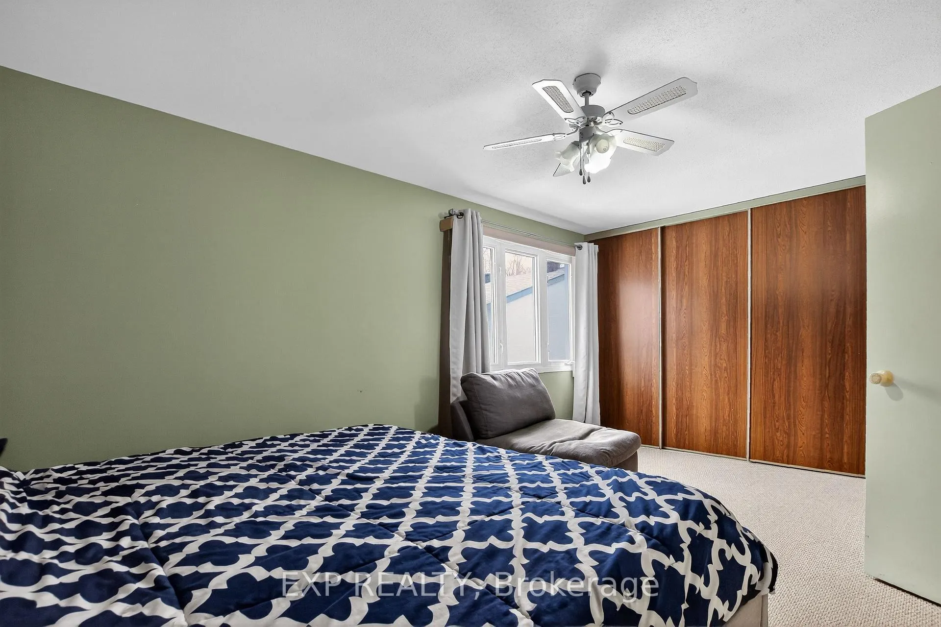 Photo 14 of Unit 70, 42F Benlea Drive, Ottawa, Tanglewood — HOMEH