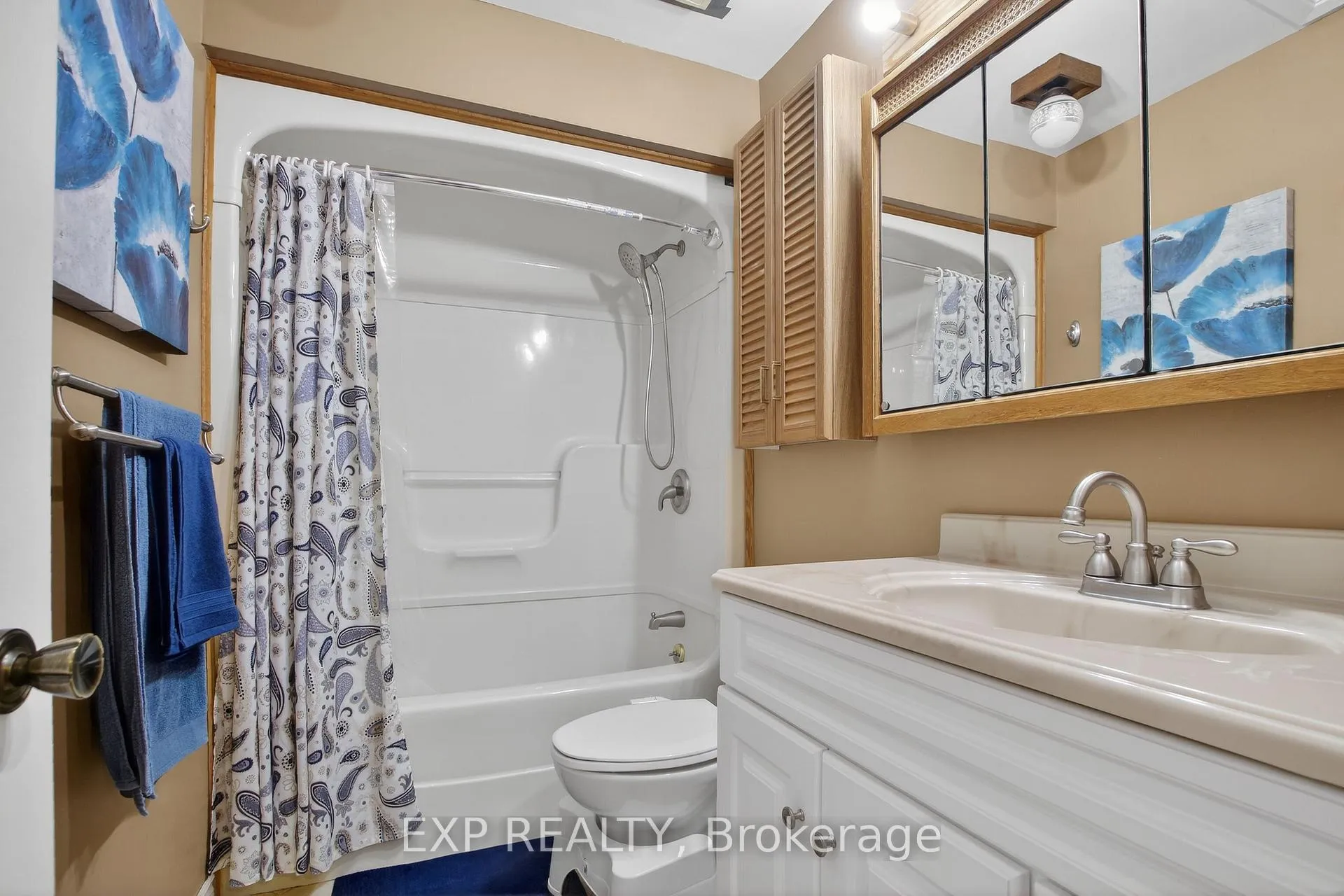 Photo 18 of Unit 70, 42F Benlea Drive, Ottawa, Tanglewood — HOMEH
