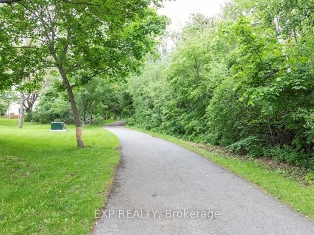 Photo 36 of Unit 70, 42F Benlea Drive, Ottawa, Tanglewood — HOMEH