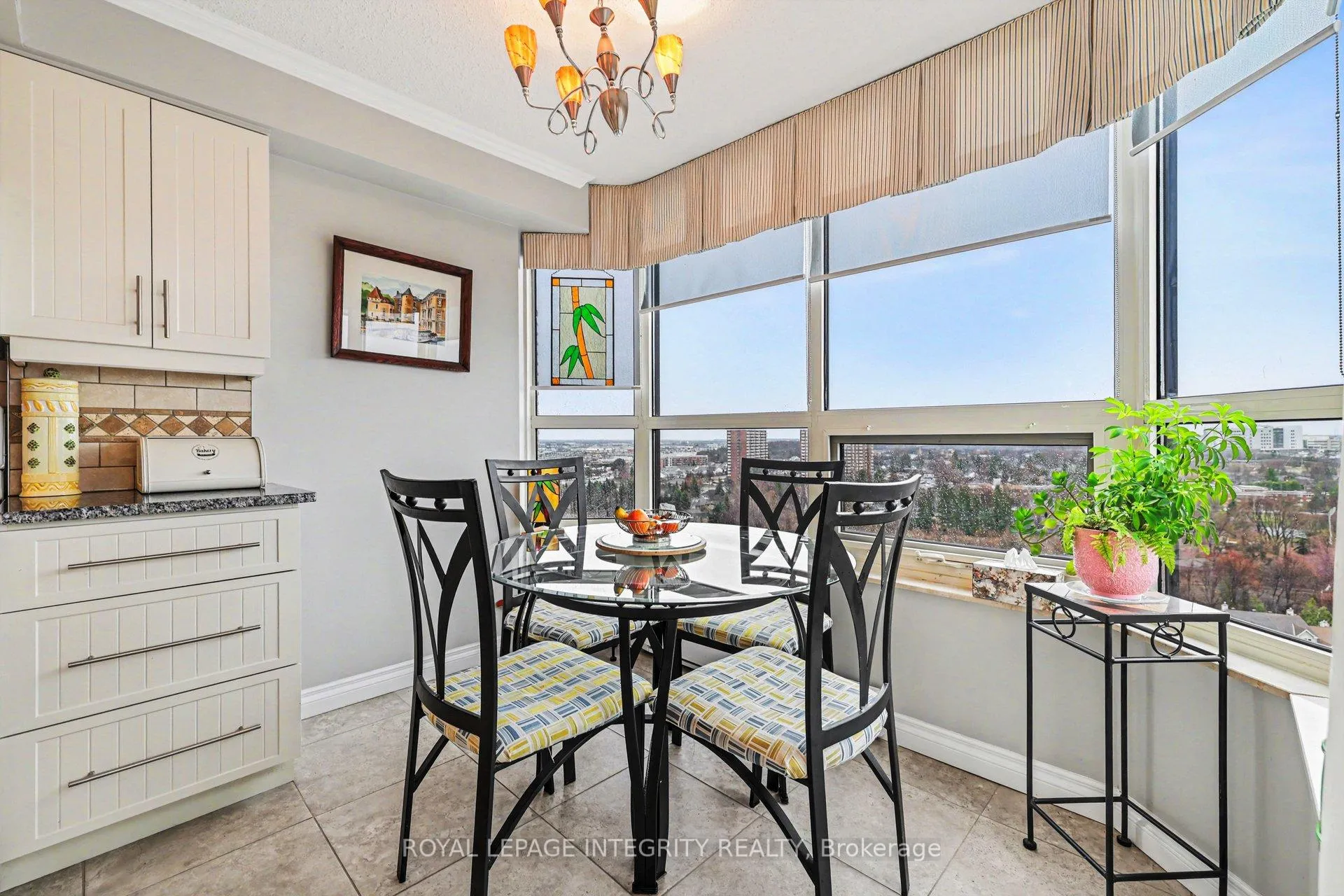 Photo 8 of Unit 1905, 1510 Riverside Drive, Ottawa, Riverview Park — HOMEH