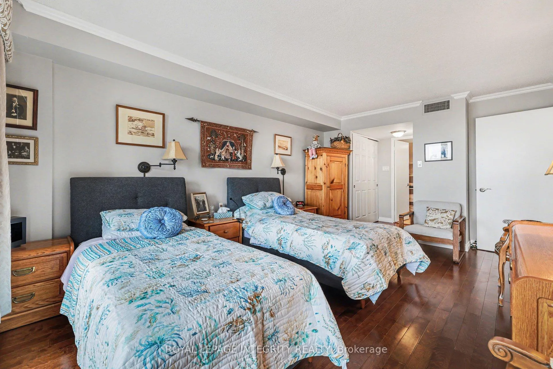 Photo 13 of Unit 1905, 1510 Riverside Drive, Ottawa, Riverview Park — HOMEH
