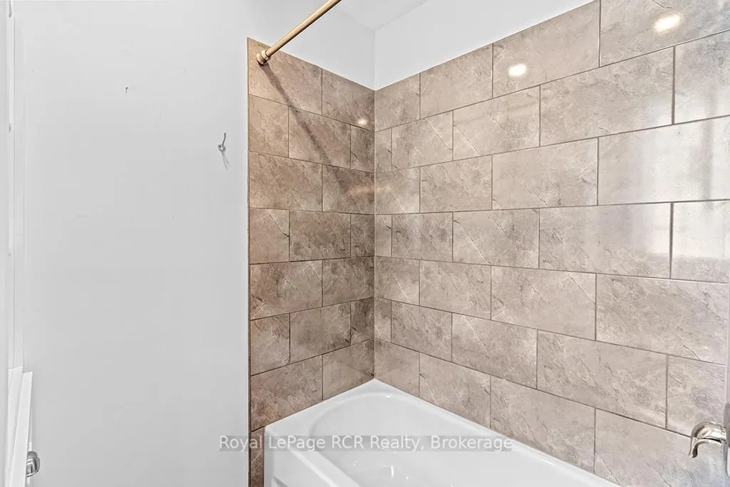 Photo 65 of 144 Loucks Lane, Chatsworth — HOMEH