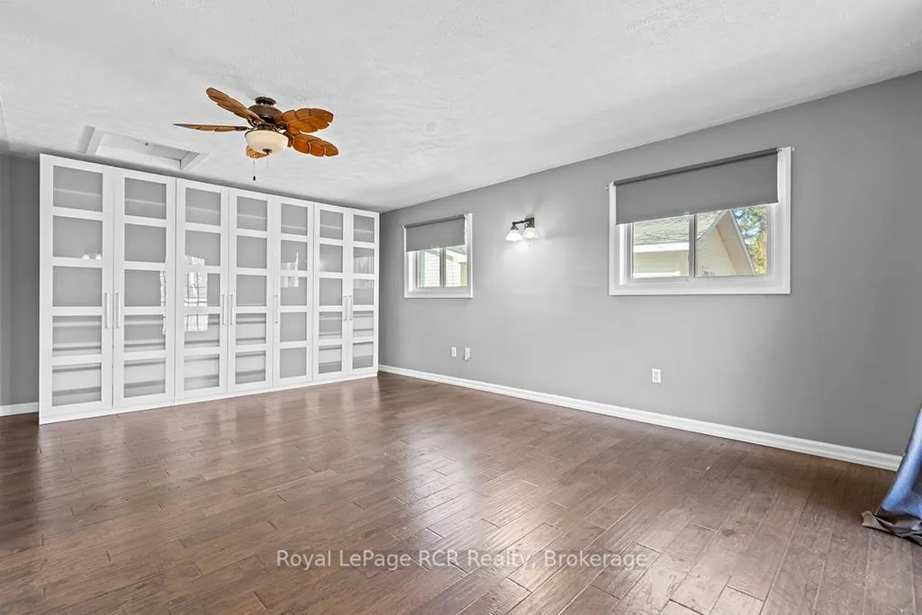 Photo 62 of 144 Loucks Lane, Chatsworth — HOMEH