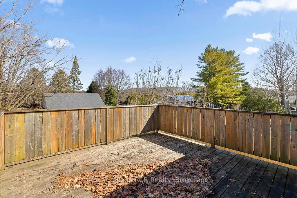 Photo 72 of 144 Loucks Lane, Chatsworth — HOMEH