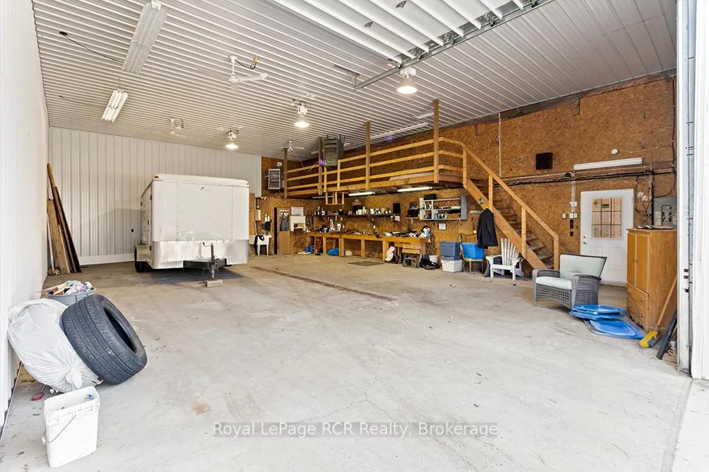 Photo 106 of 144 Loucks Lane, Chatsworth — HOMEH
