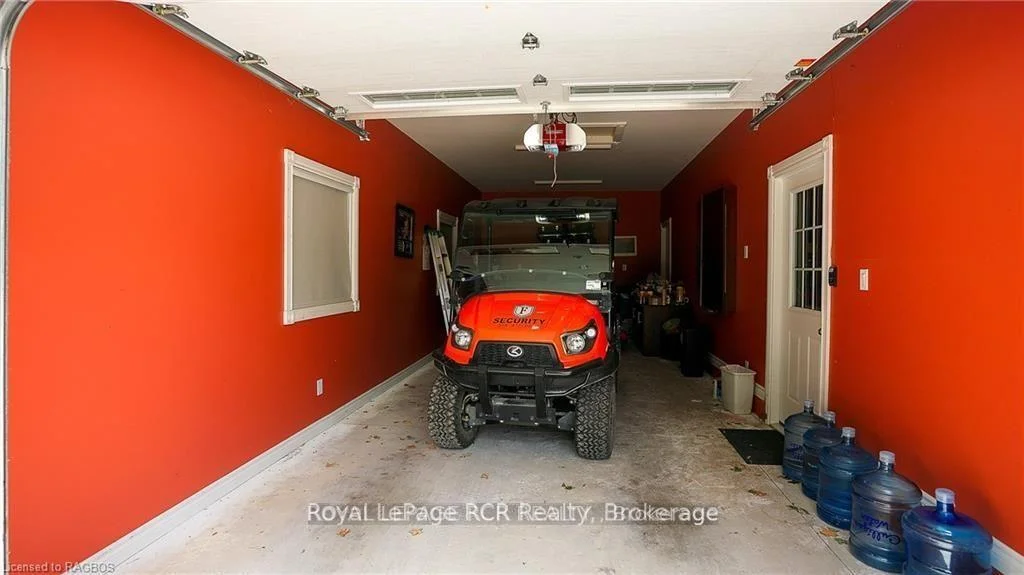 Photo 28 of 144 Loucks Lane, Chatsworth — HOMEH