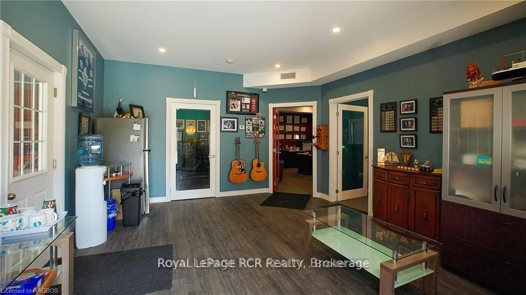 Photo 37 of 144 Loucks Lane, Chatsworth — HOMEH