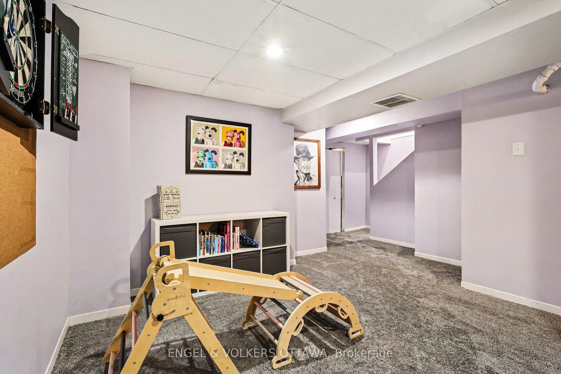 Photo 21 of 2148 Orient Park Drive, Ottawa, Blackburn Hamlet (South) — HOMEH