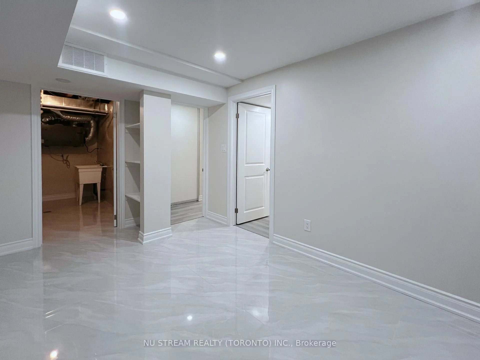 Photo 9 of Unit Bsmt, 133 Jinnah Avenue, Markham, Middlefield — HOMEH