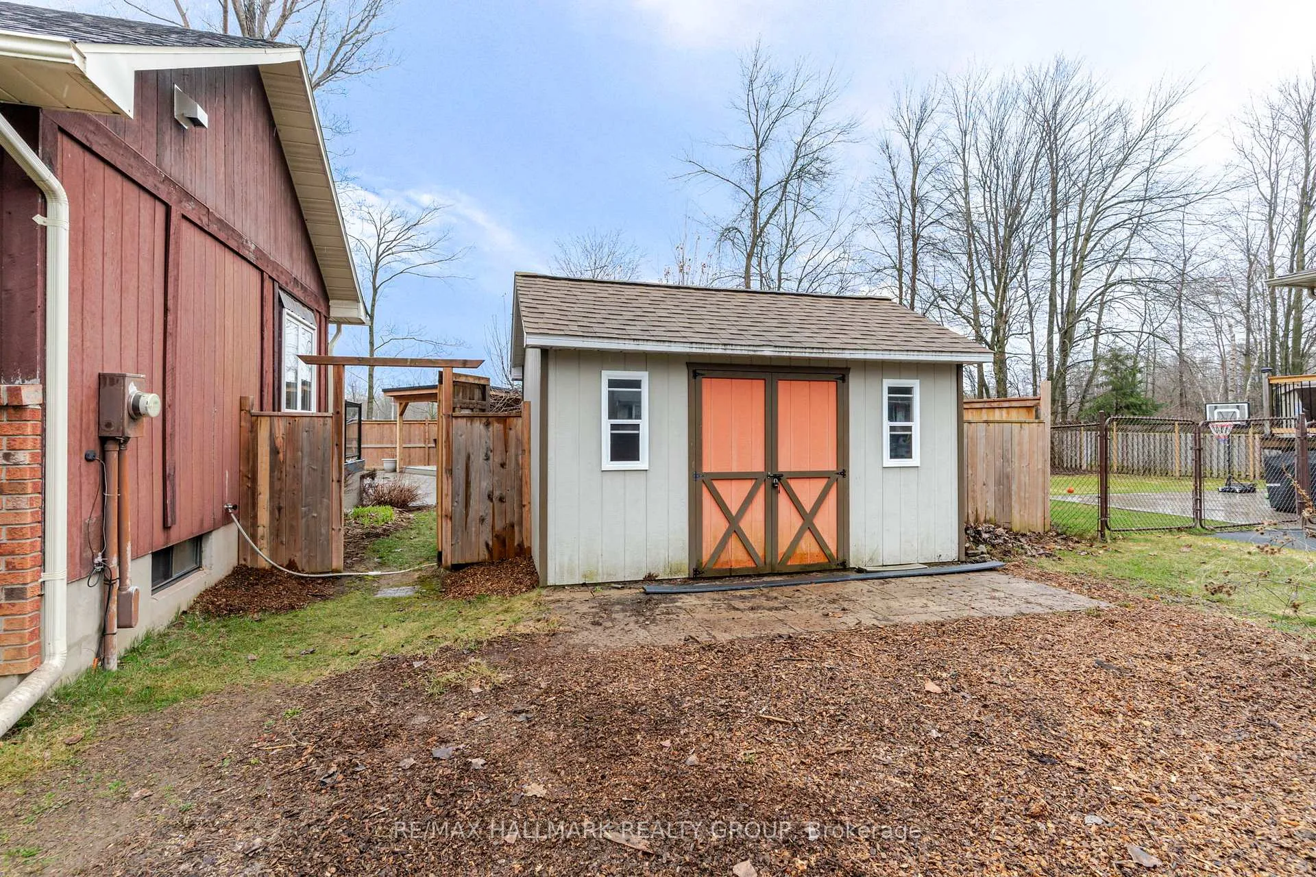 Photo 3 of 265 Kingston Crescent, Prescott — HOMEH