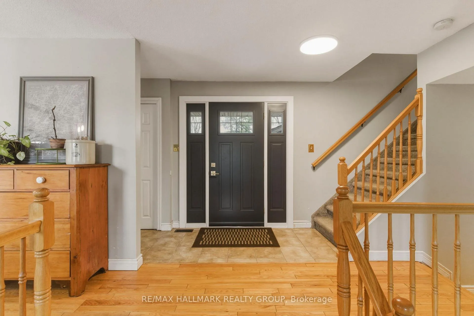 Photo 4 of 265 Kingston Crescent, Prescott — HOMEH