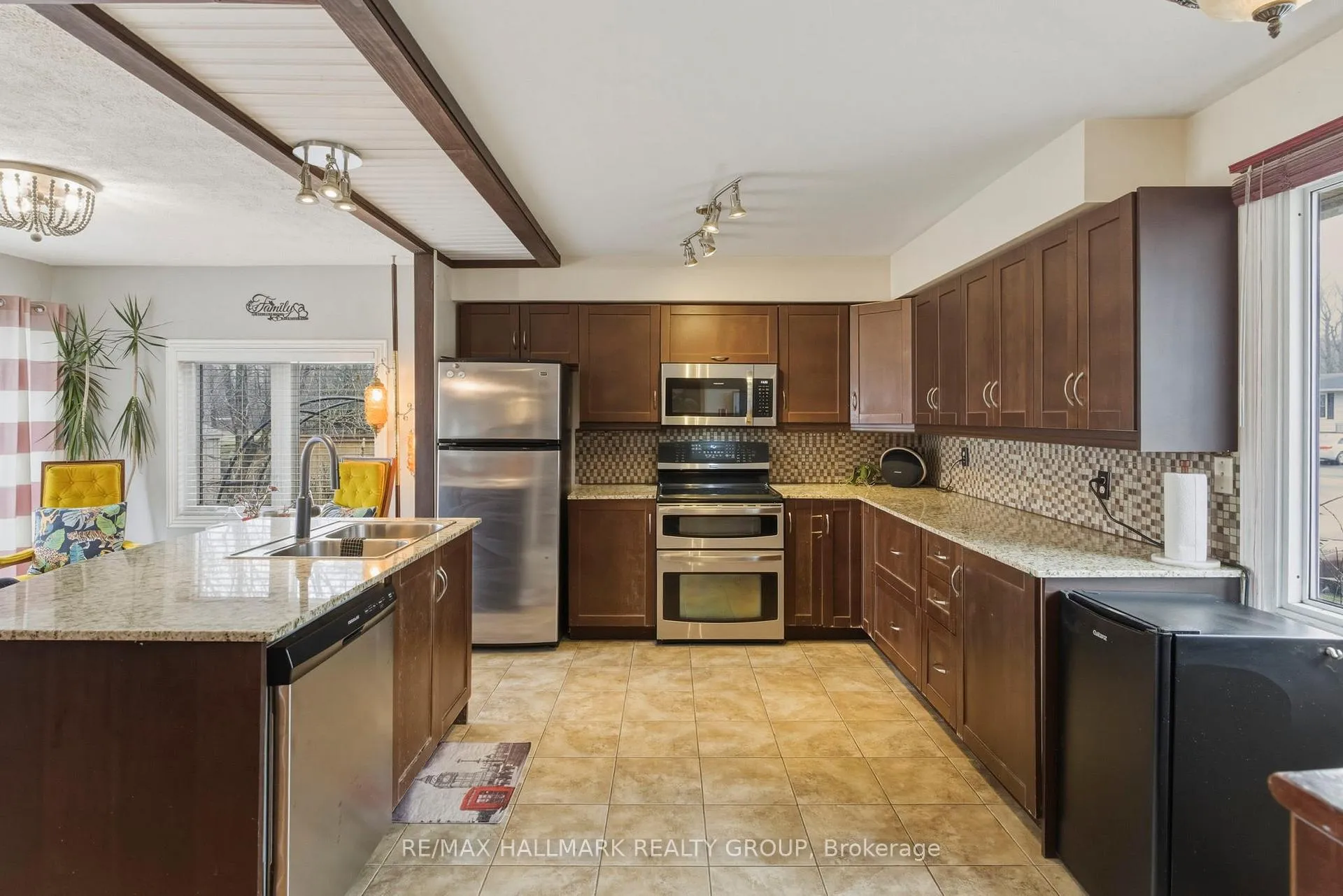 Photo 7 of 265 Kingston Crescent, Prescott — HOMEH