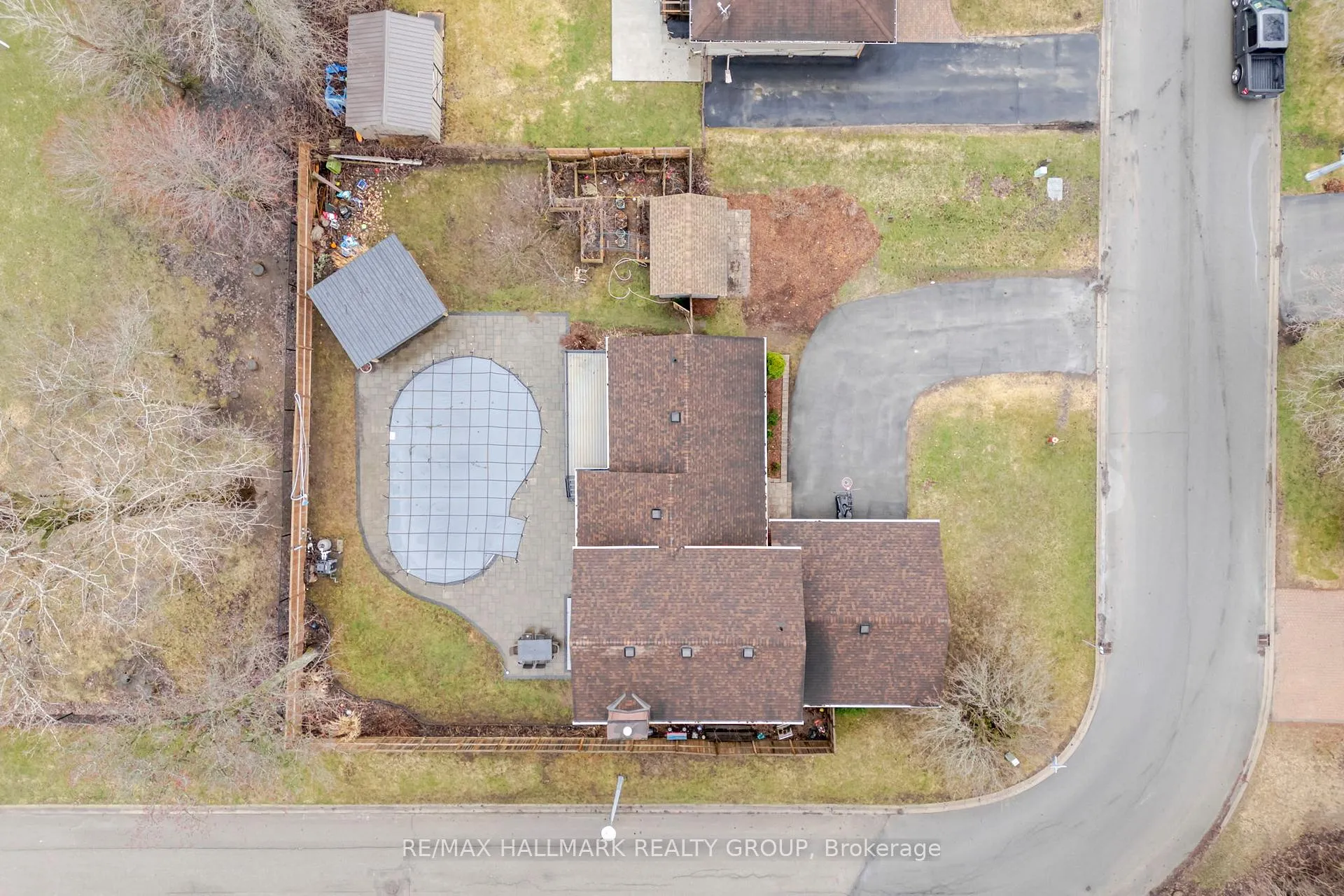 Photo 42 of 265 Kingston Crescent, Prescott — HOMEH