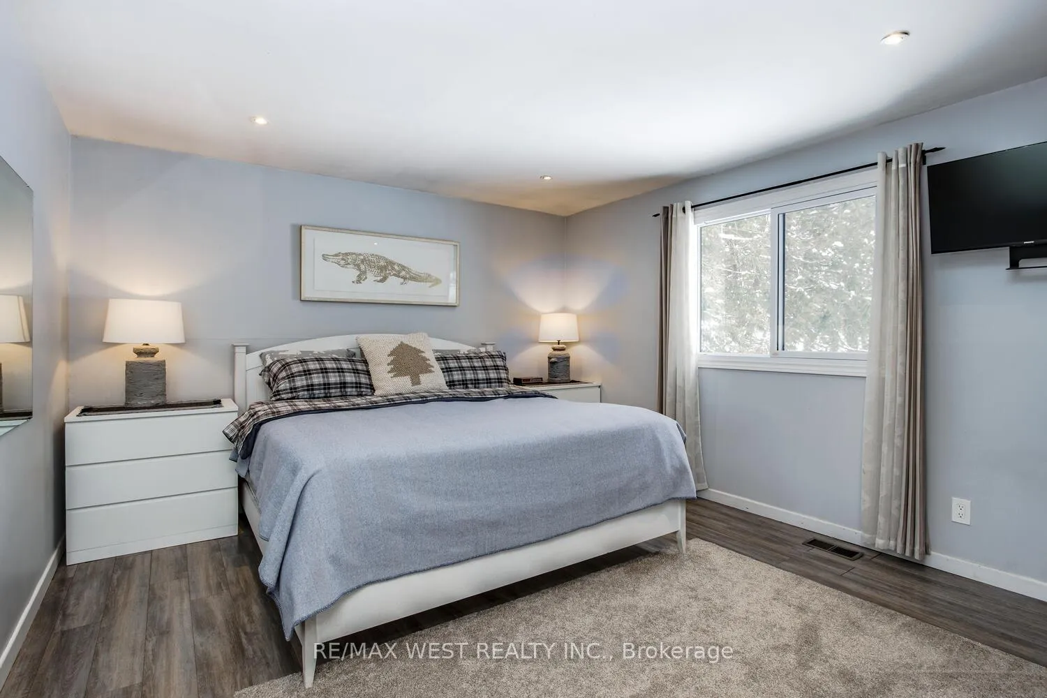 Photo 17 of 169 Bayview Avenue E, Tay, Rural Tay — HOMEH