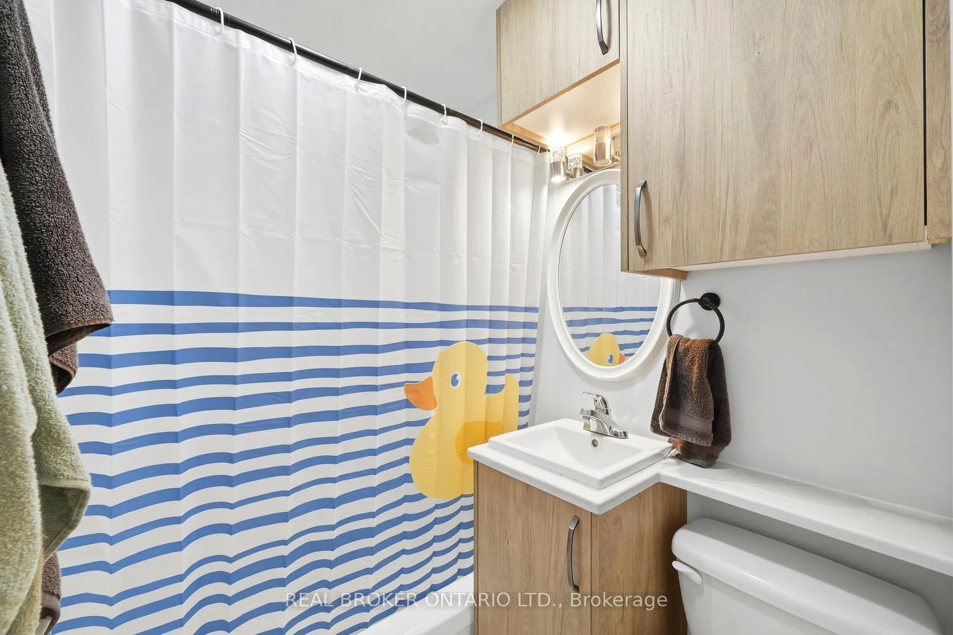 Photo 12 of 2039 Victoria Street, Howick — HOMEH