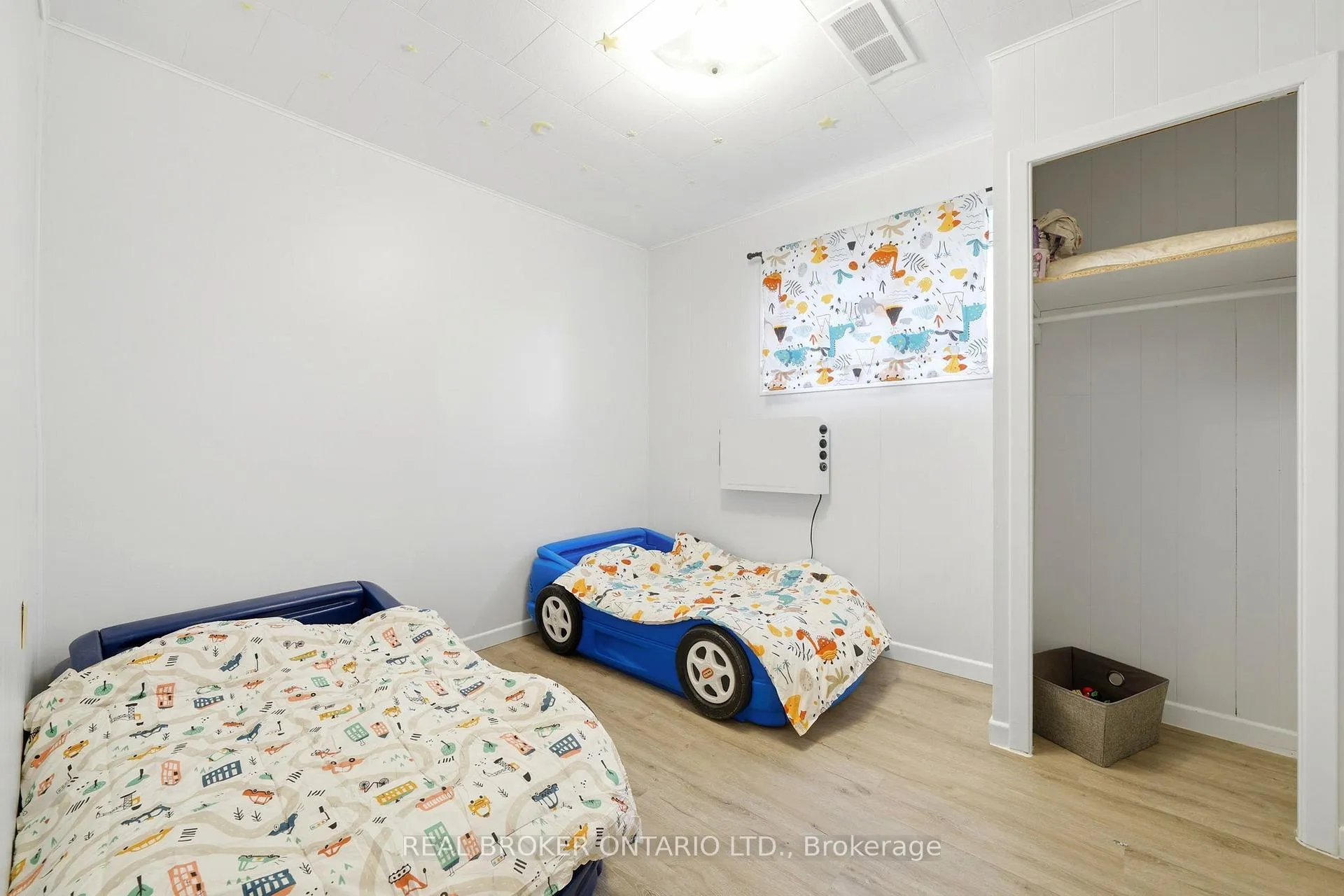Photo 13 of 2039 Victoria Street, Howick — HOMEH