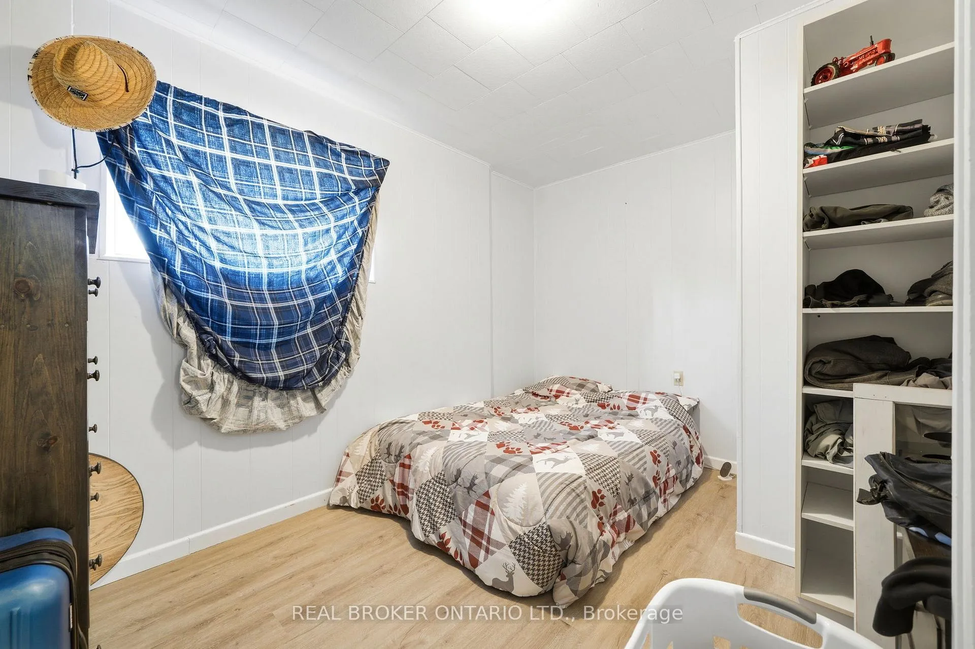 Photo 15 of 2039 Victoria Street, Howick — HOMEH