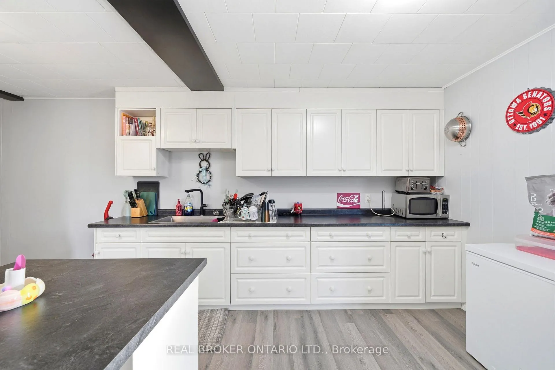 Photo 34 of 2039 Victoria Street, Howick — HOMEH