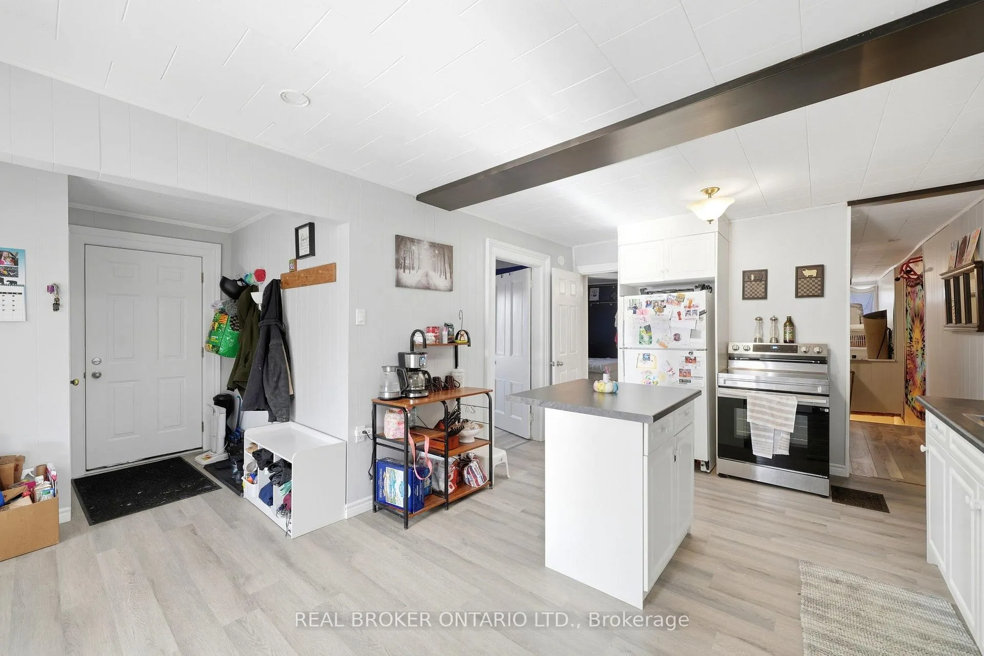 Photo 36 of 2039 Victoria Street, Howick — HOMEH
