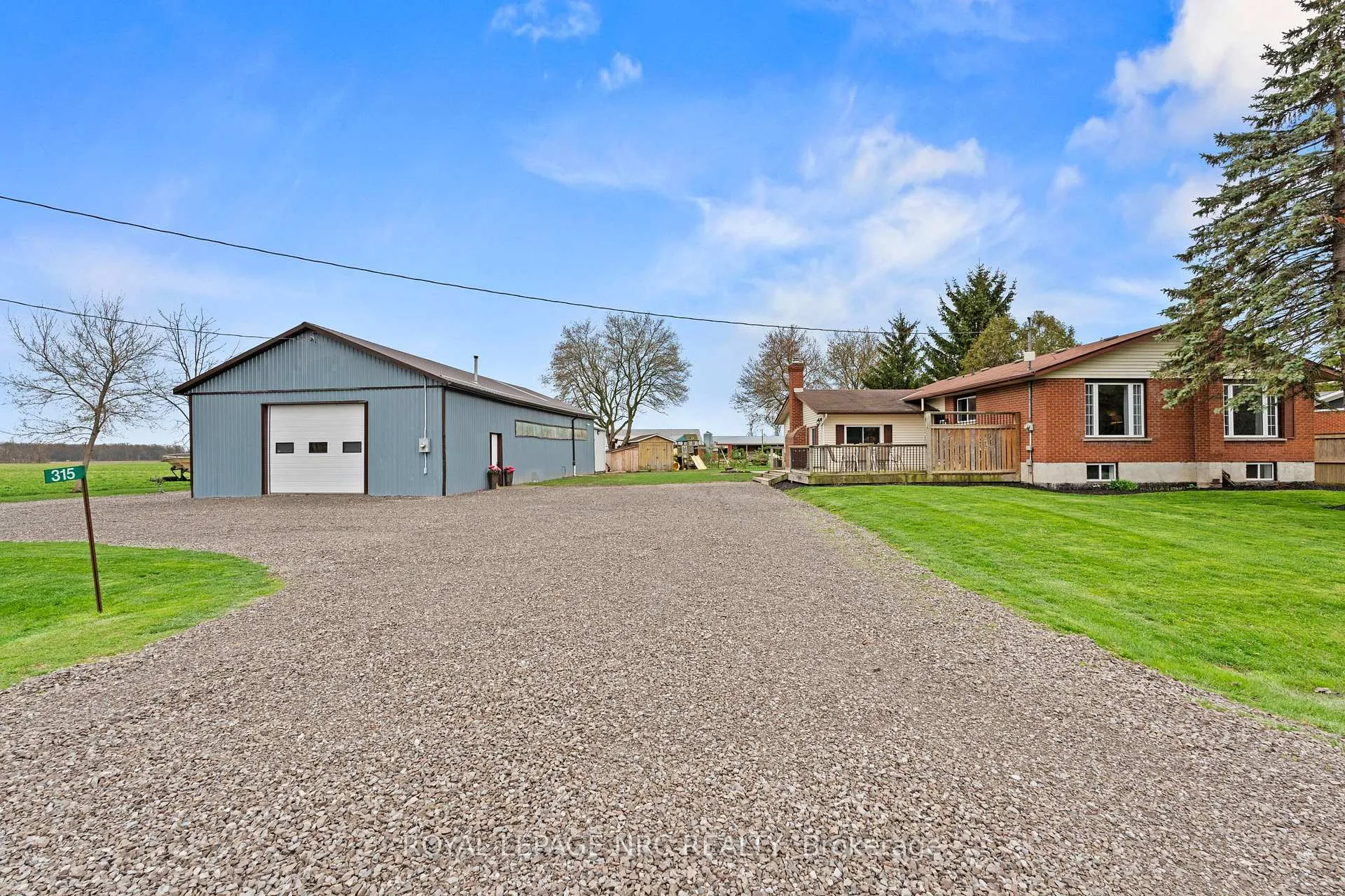 Photo 1 of 315 Mclaughlin Road, Haldimand, Dunnville — HOMEH