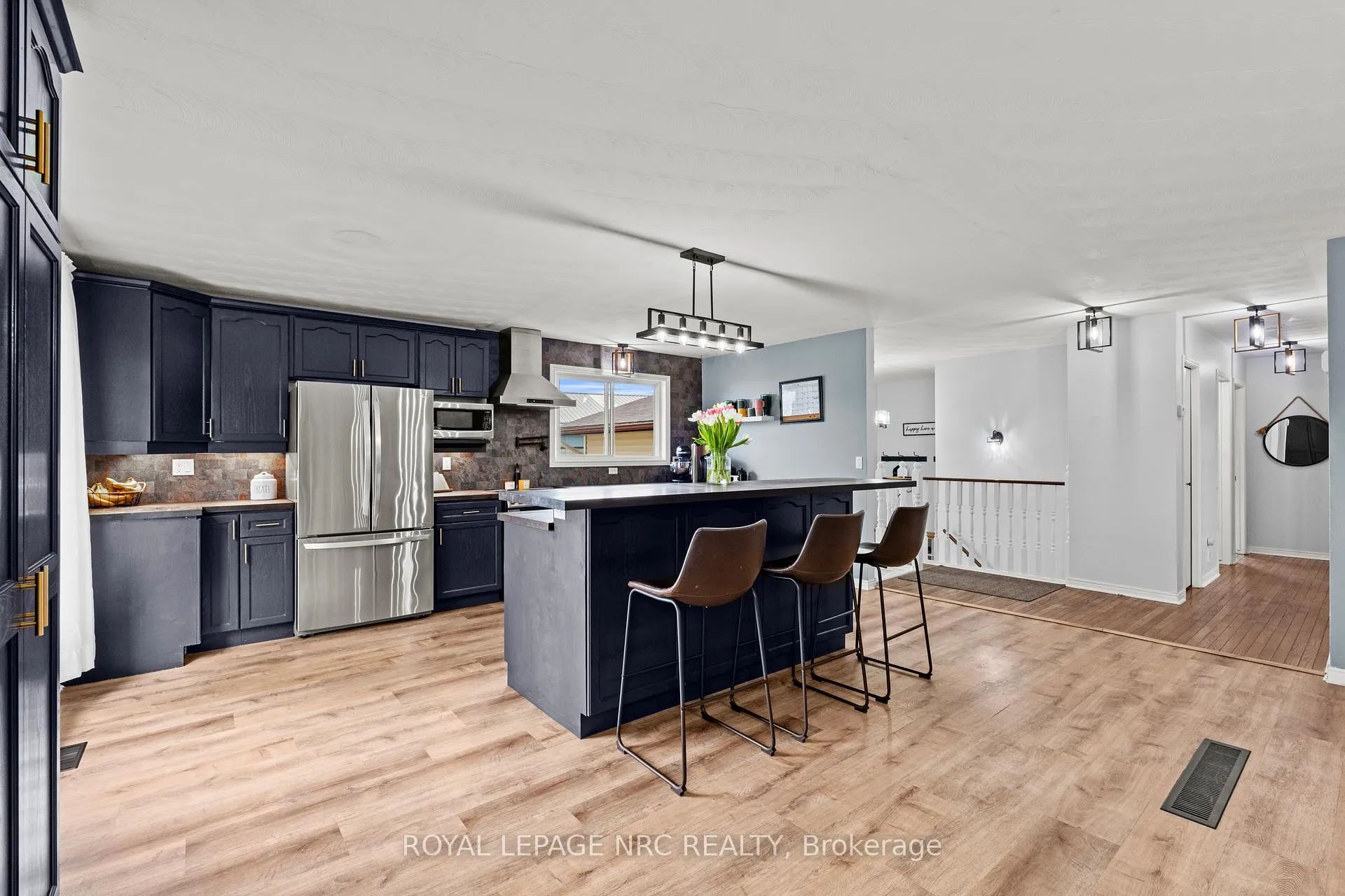 Photo 15 of 315 Mclaughlin Road, Haldimand, Dunnville — HOMEH