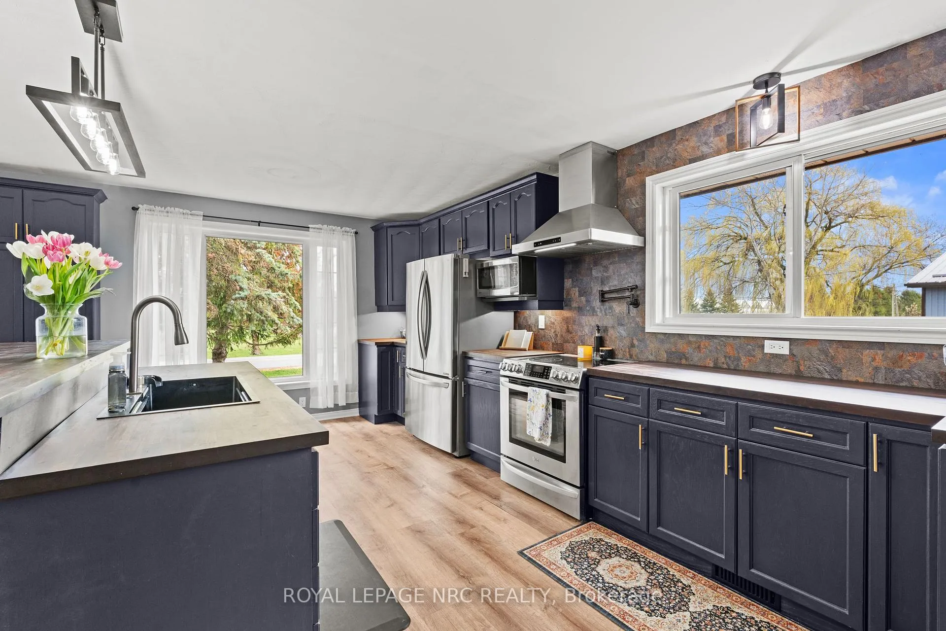 Photo 16 of 315 Mclaughlin Road, Haldimand, Dunnville — HOMEH