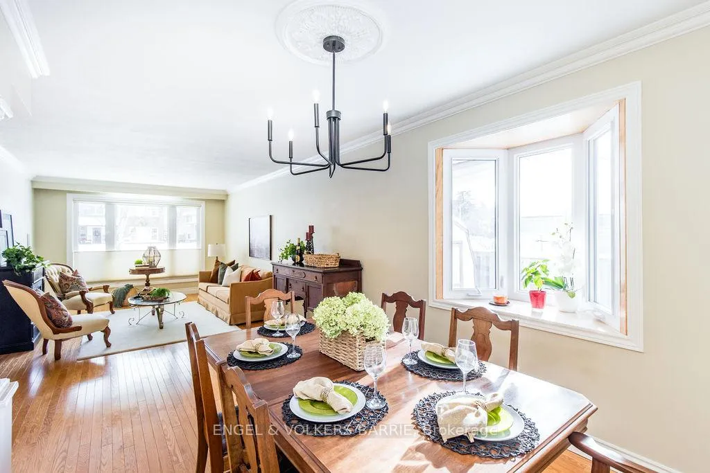 Photo 10 of 42 Marshall Street, Barrie, Allandale Heights — HOMEH