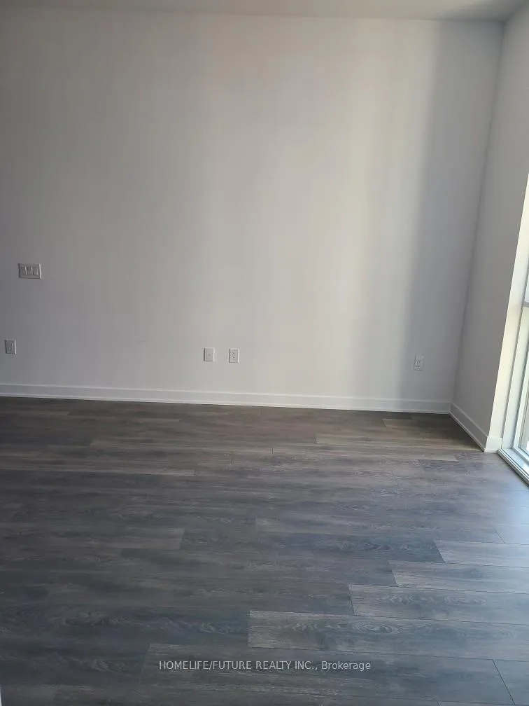 Photo 19 of Unit 307, 60 Honeycrisp Crescent, Vaughan, Vaughan Corporate Centre — HOMEH