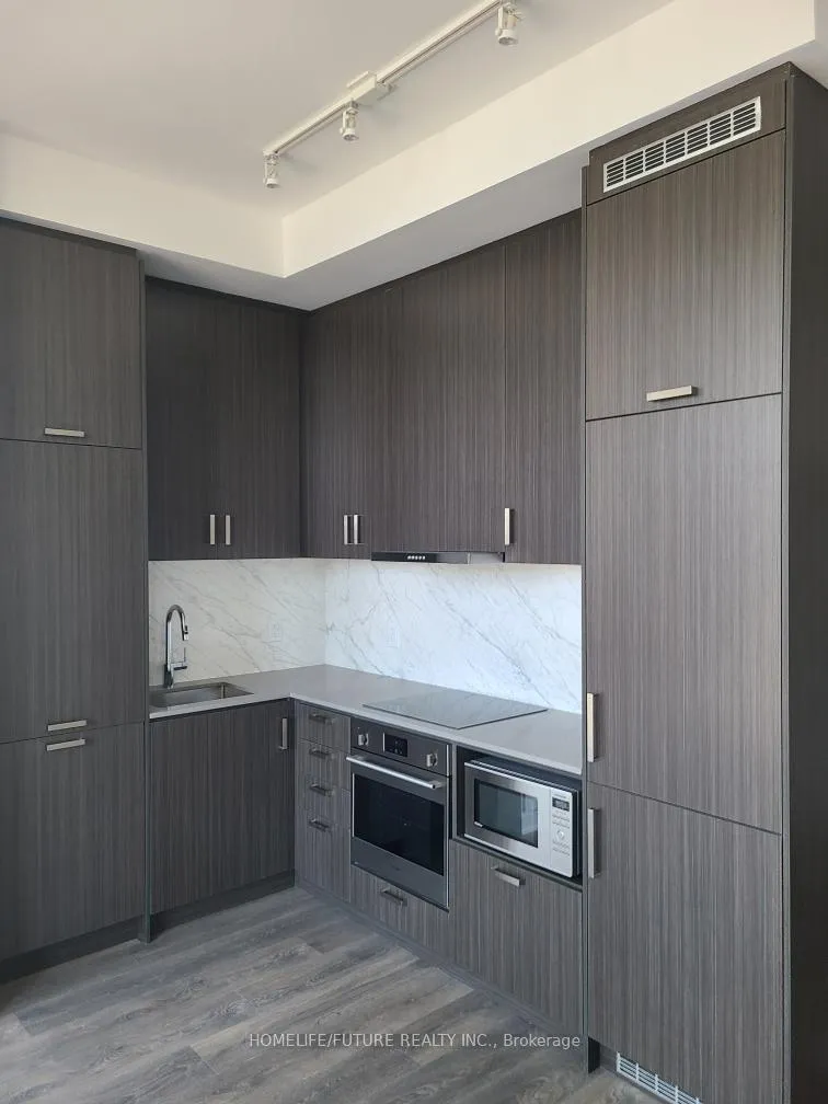 Photo 26 of Unit 307, 60 Honeycrisp Crescent, Vaughan, Vaughan Corporate Centre — HOMEH