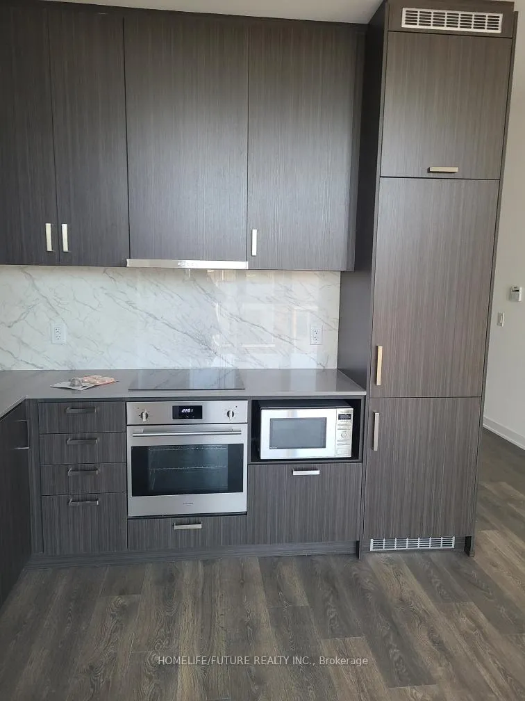 Photo 27 of Unit 307, 60 Honeycrisp Crescent, Vaughan, Vaughan Corporate Centre — HOMEH