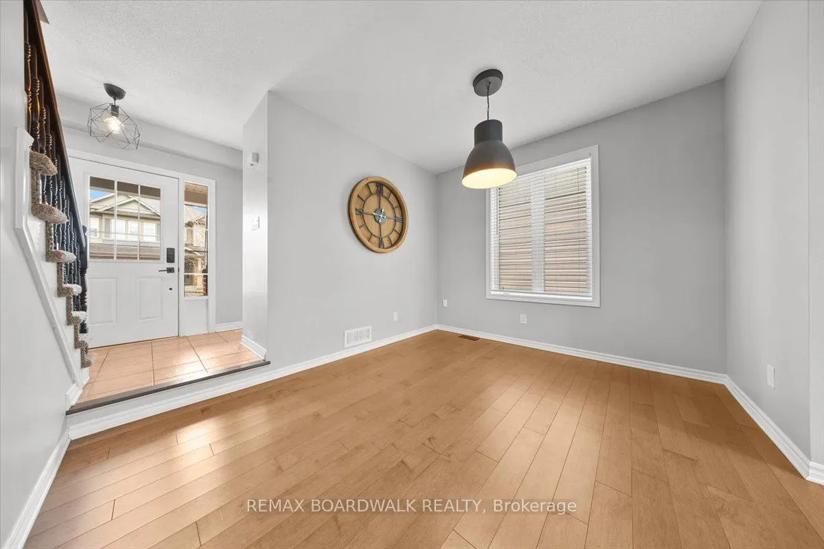 Photo 4 of 232 Burnaby Drive, Ottawa, Stittsville (North) — HOMEH