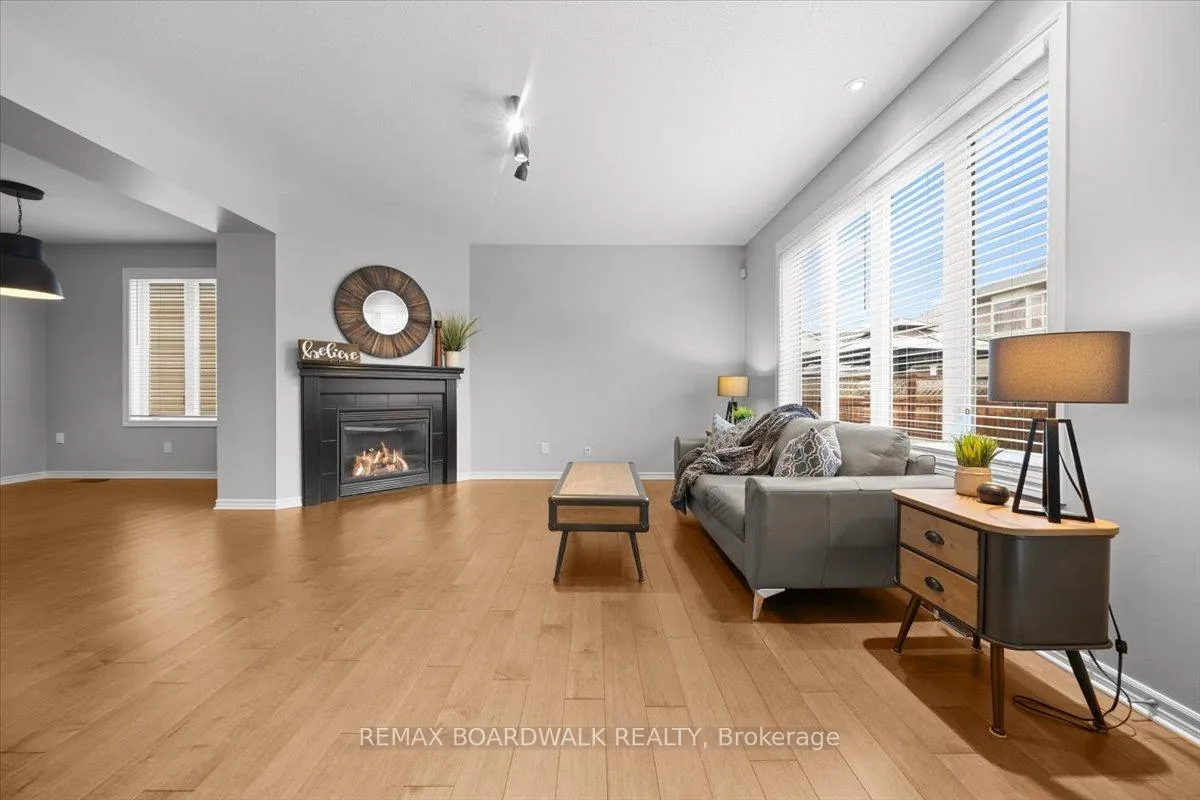 Photo 10 of 232 Burnaby Drive, Ottawa, Stittsville (North) — HOMEH