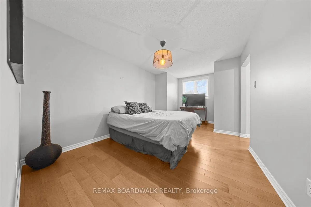 Photo 30 of 232 Burnaby Drive, Ottawa, Stittsville (North) — HOMEH