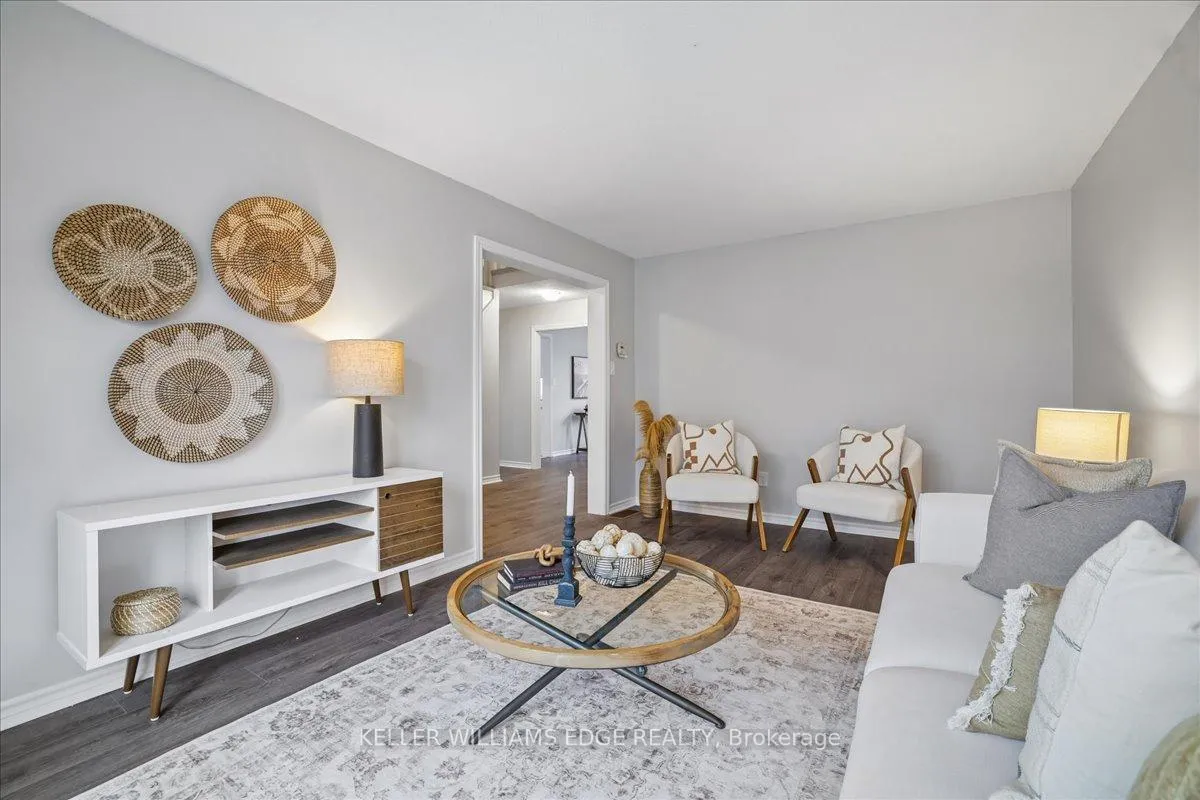 Photo 7 of 2208 Melissa Crescent, Burlington, Brant Hills — HOMEH
