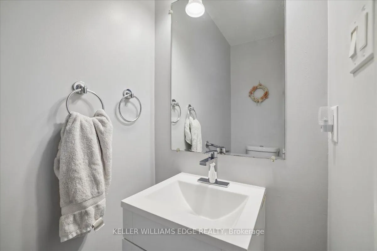 Photo 21 of 2208 Melissa Crescent, Burlington, Brant Hills — HOMEH