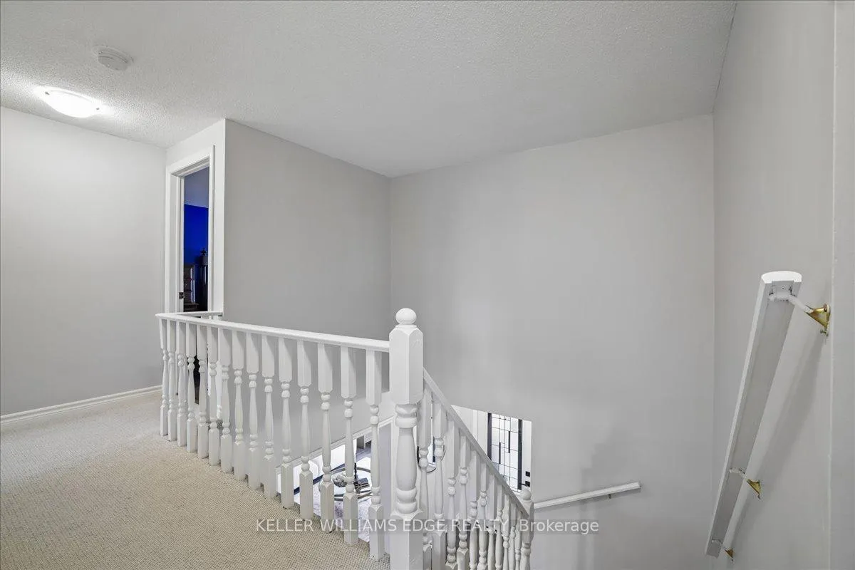 Photo 23 of 2208 Melissa Crescent, Burlington, Brant Hills — HOMEH