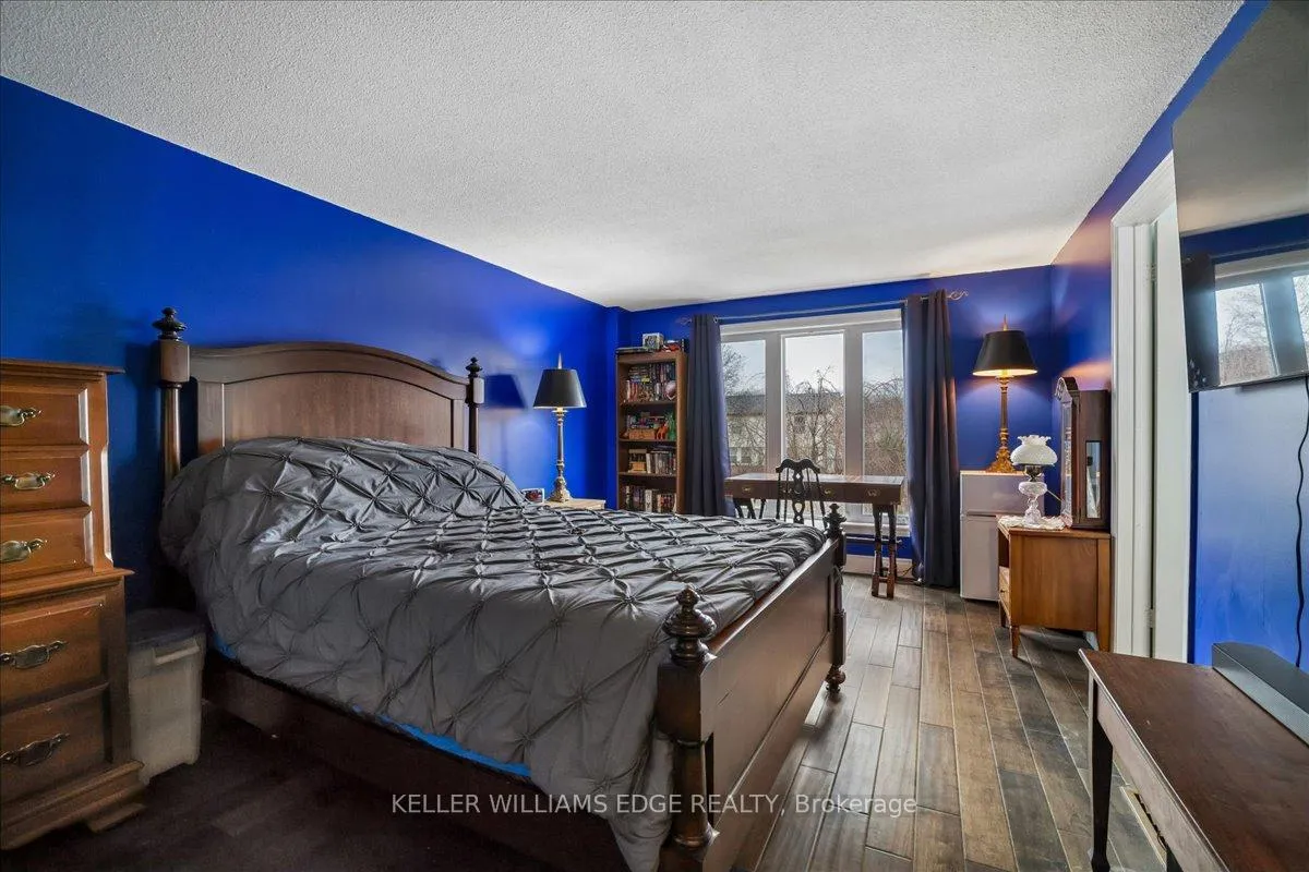 Photo 24 of 2208 Melissa Crescent, Burlington, Brant Hills — HOMEH