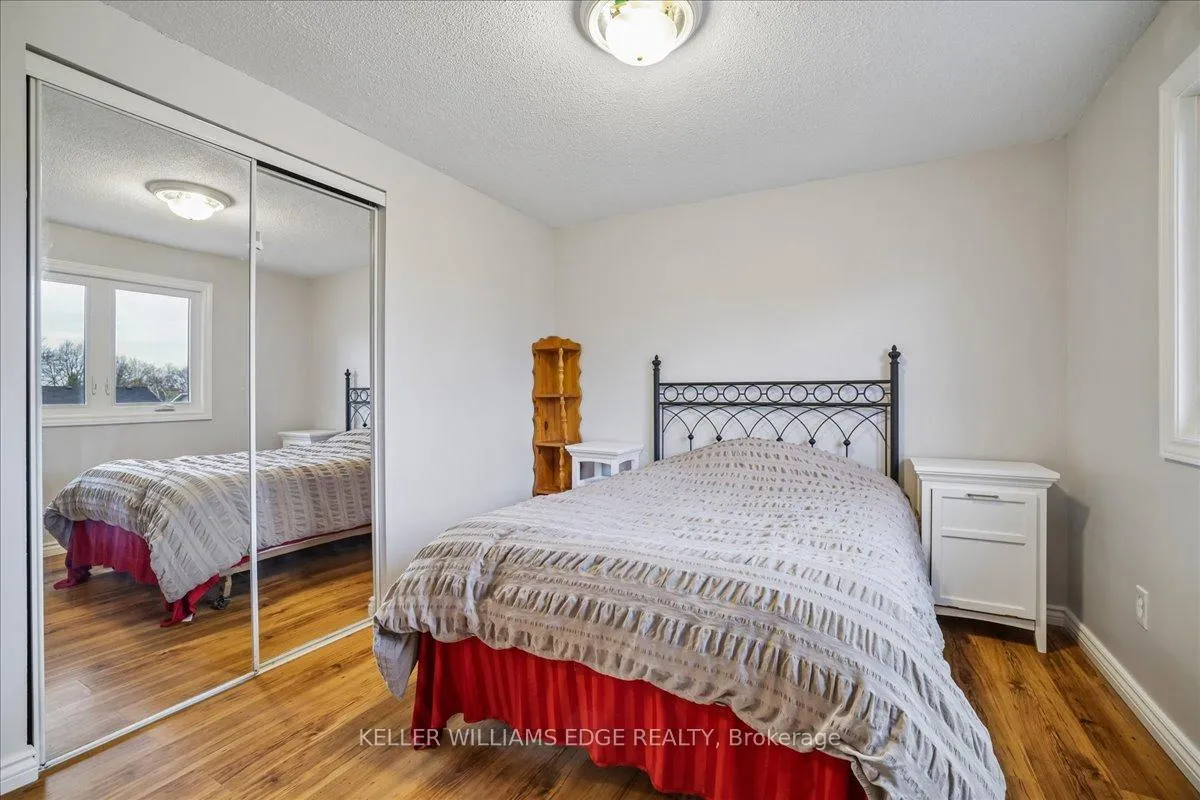 Photo 31 of 2208 Melissa Crescent, Burlington, Brant Hills — HOMEH