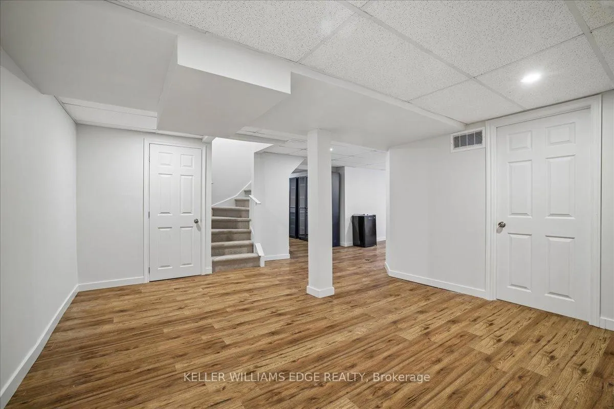 Photo 37 of 2208 Melissa Crescent, Burlington, Brant Hills — HOMEH