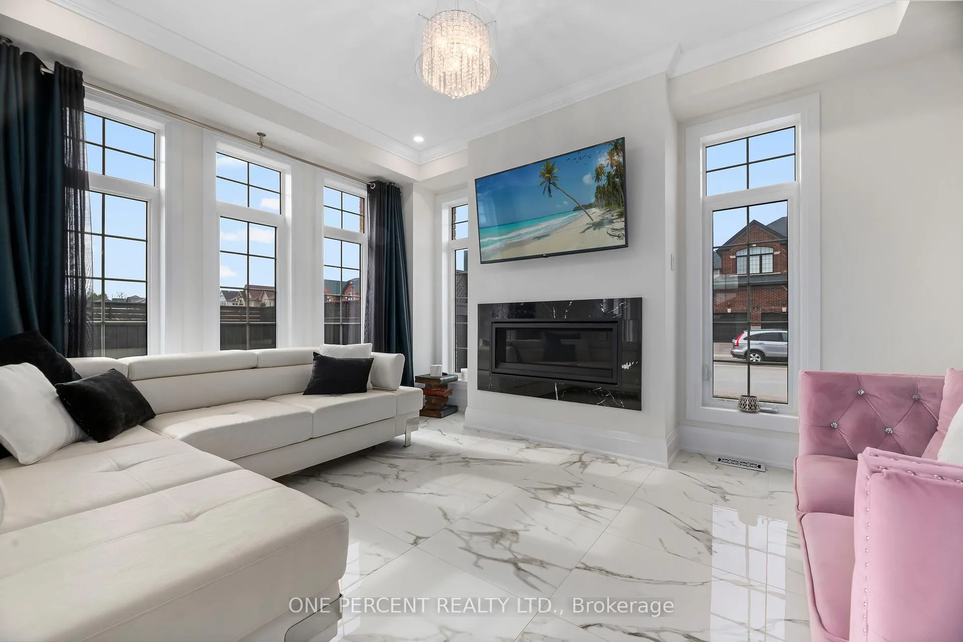 Photo 16 of 44 Bromont Drive, Cavan Monaghan, Cavan Twp — HOMEH