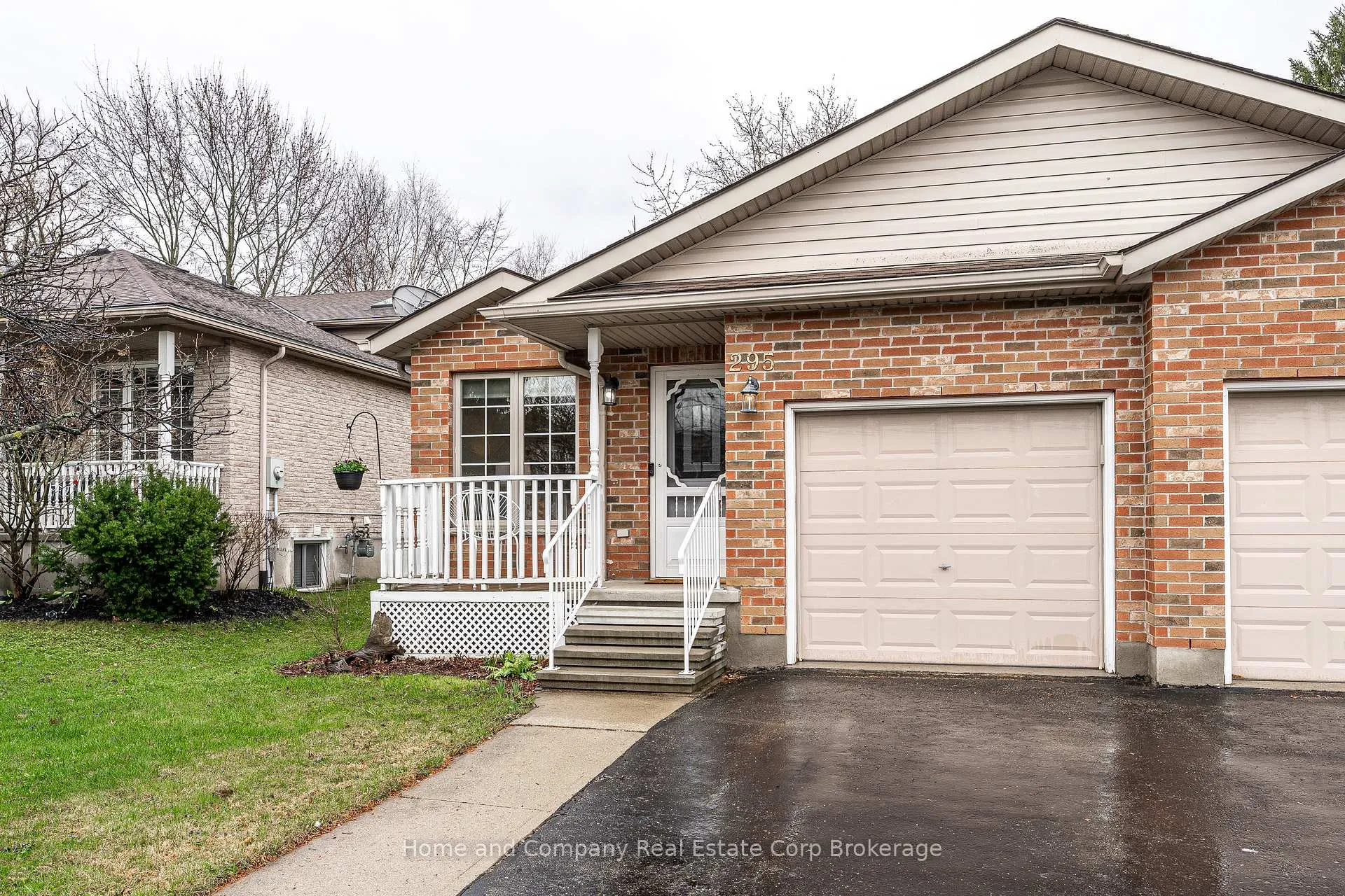Photo 7 of 295 Norman Street, Stratford — HOMEH