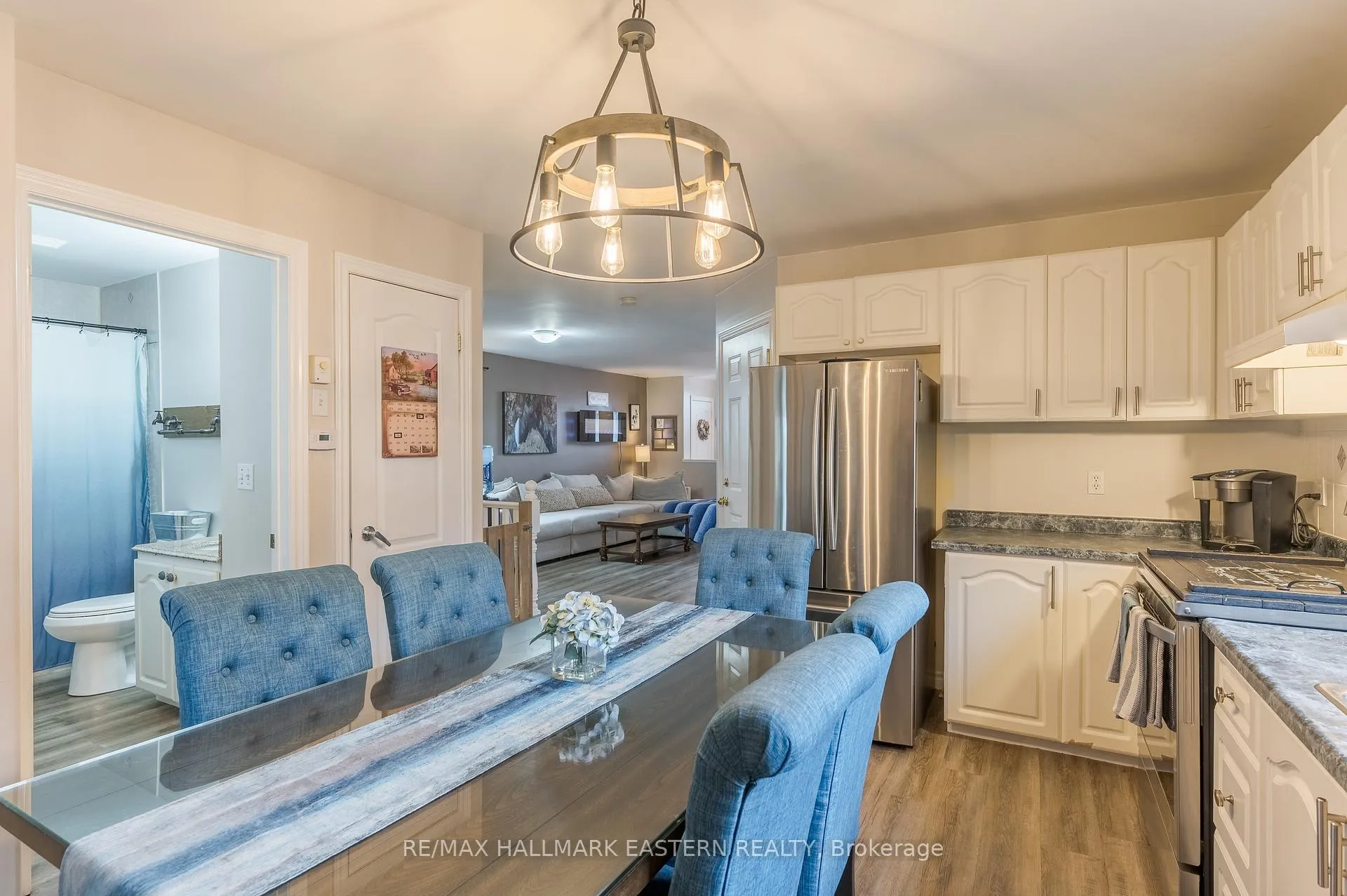 Photo 15 of 702 Trailview Drive, Peterborough, Ashburnham Ward 4 — HOMEH