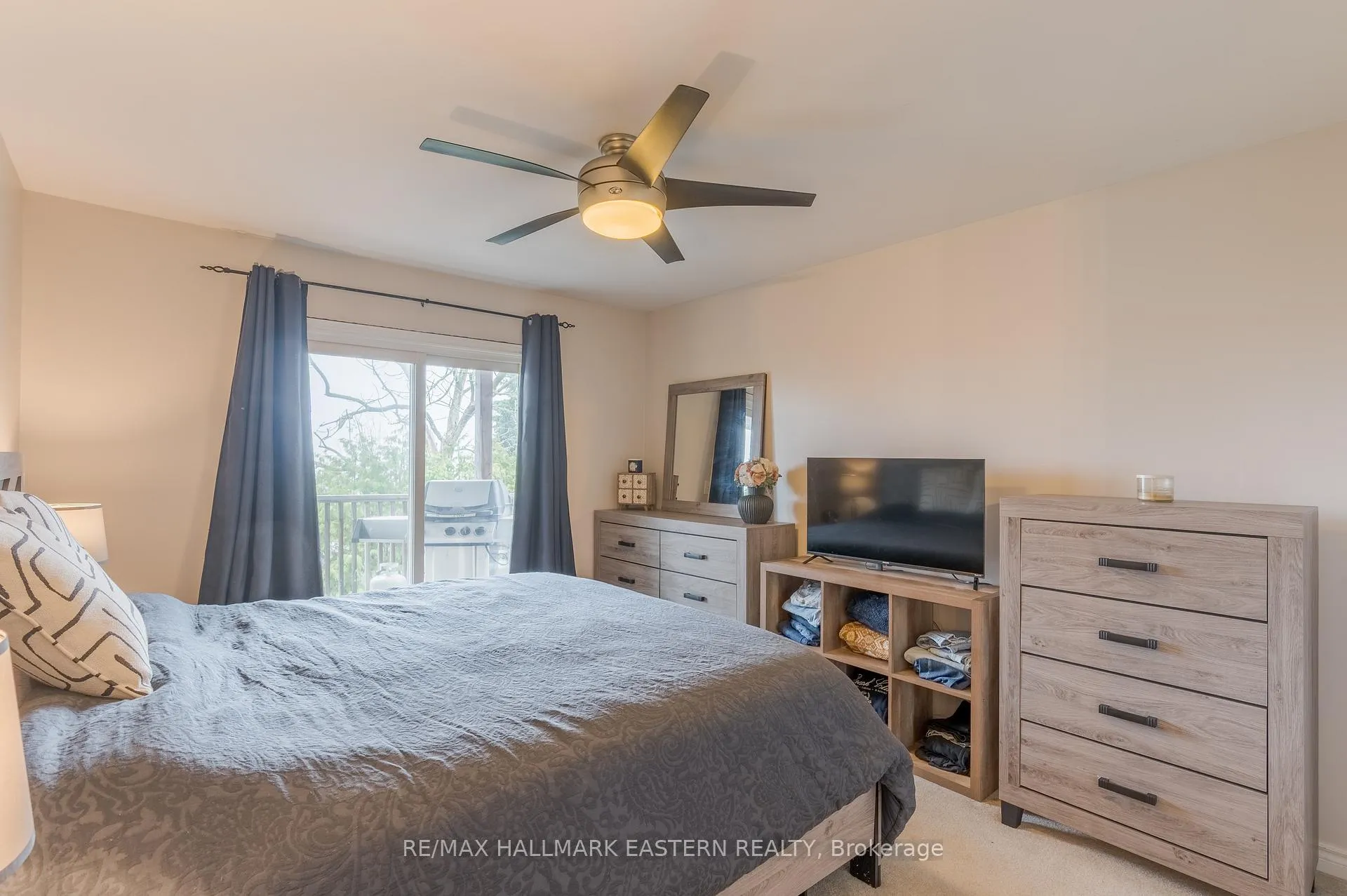 Photo 18 of 702 Trailview Drive, Peterborough, Ashburnham Ward 4 — HOMEH