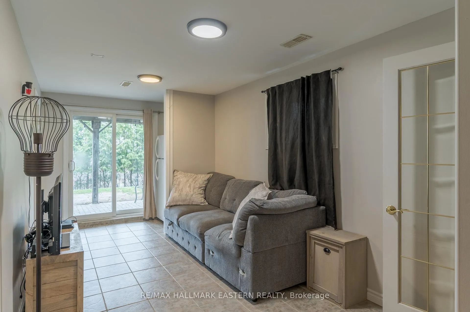Photo 23 of 702 Trailview Drive, Peterborough, Ashburnham Ward 4 — HOMEH