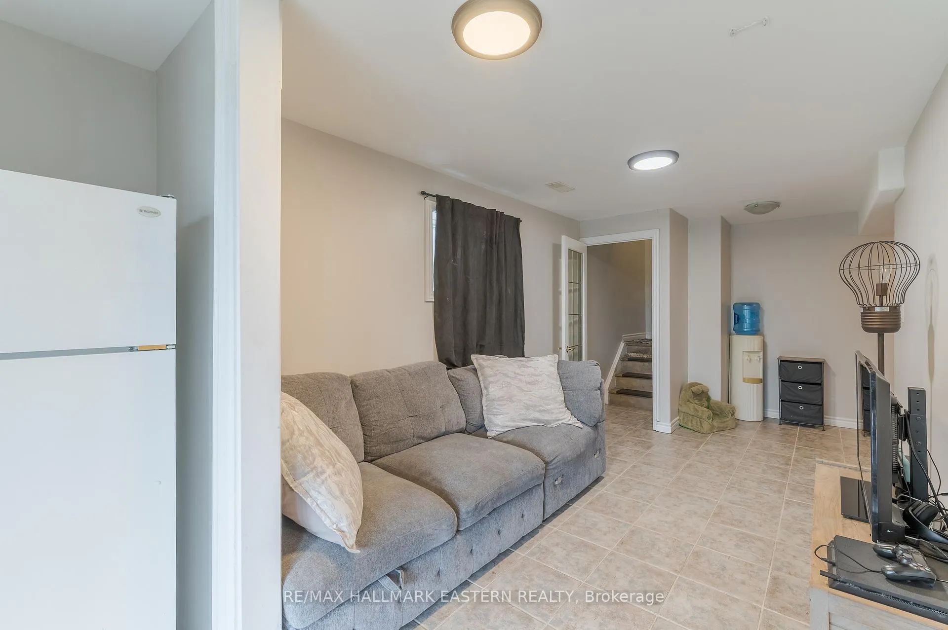 Photo 25 of 702 Trailview Drive, Peterborough, Ashburnham Ward 4 — HOMEH